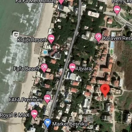 Relax Apartments, Garden & גולם