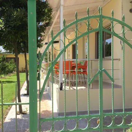 דירה Relax Apartments, Garden & *
